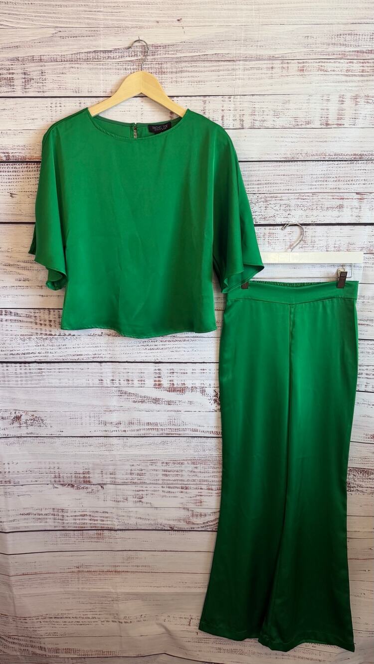 Rachel Zoe Emerald Green 2 piece Satin Pant suit Sixz XS NWT